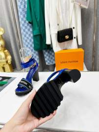 Picture of Louis Vuitton Shoes _SKULVsz34-429cmmnf051113642
